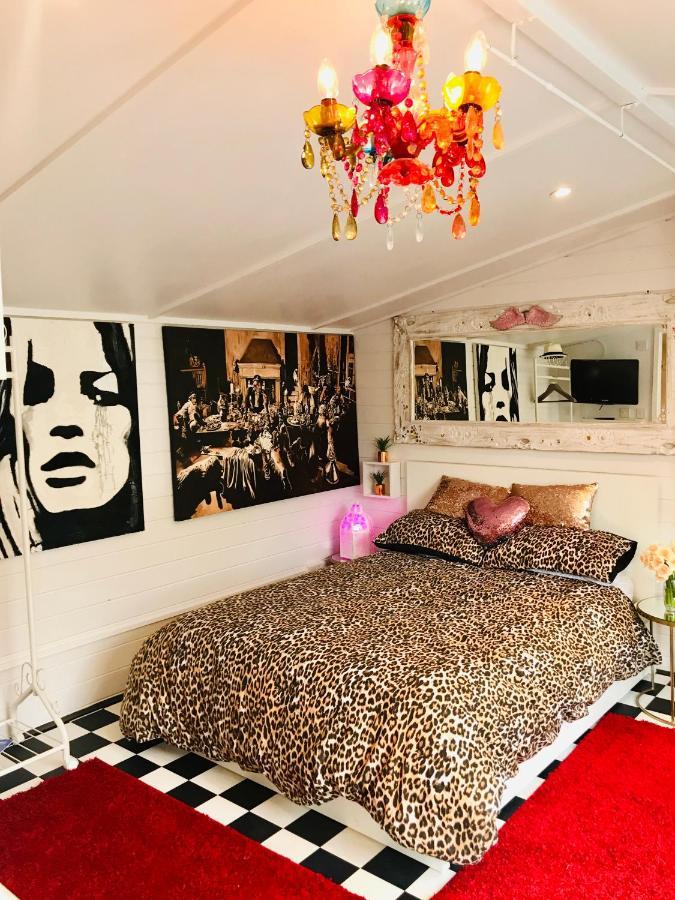 Ibiza Casa Hotel Whitstable Ngoại thất bức ảnh